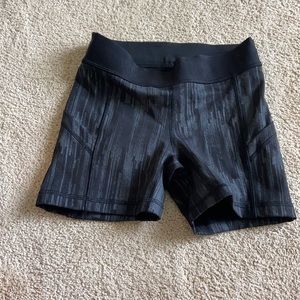Lululemon biker shorts